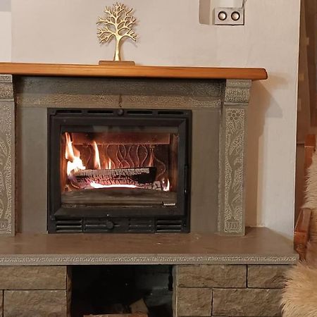 Cozy Loft With Fireplace & View 멧소보 외부 사진